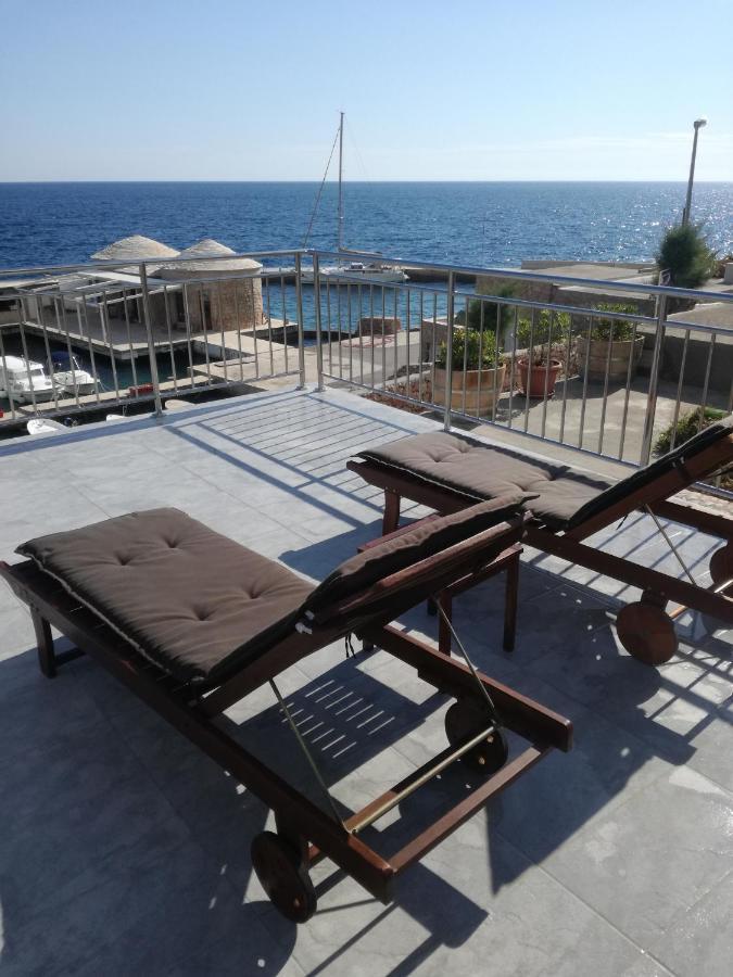 House Marina 30m From The Sea